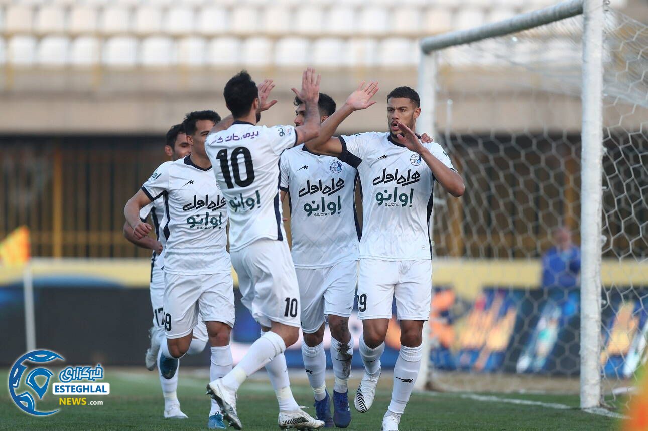 هوادار 1-2 استقلال