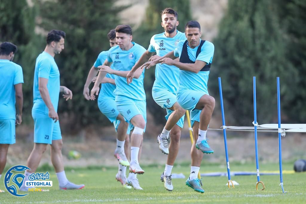 تمرین استقلال