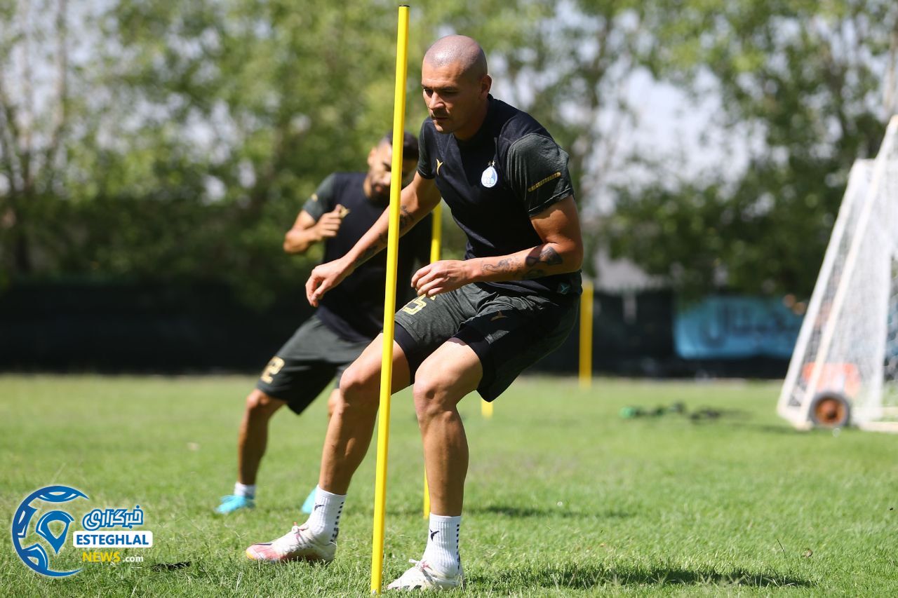 تمرین استقلال