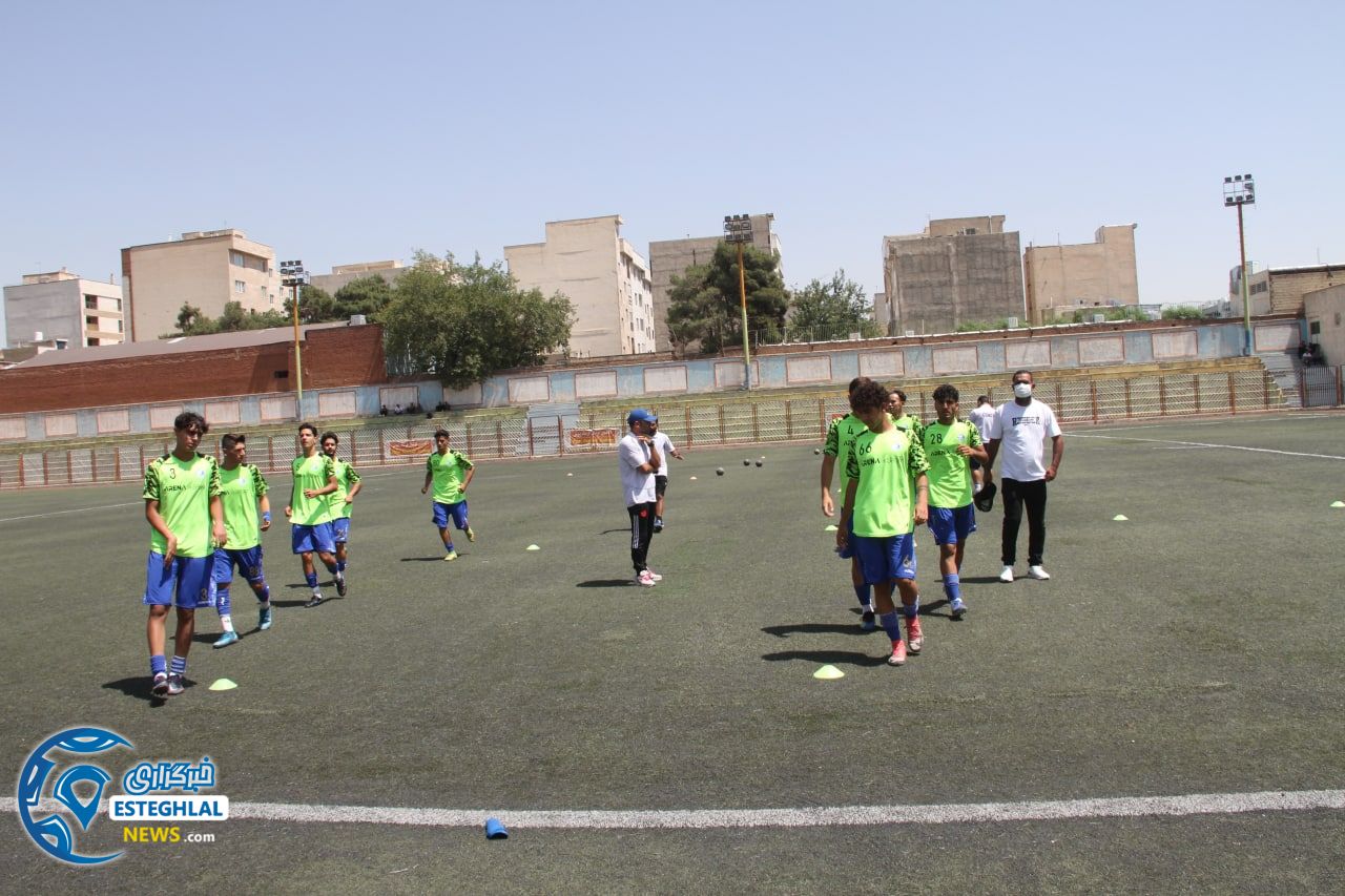 تیم جوانان استقلال