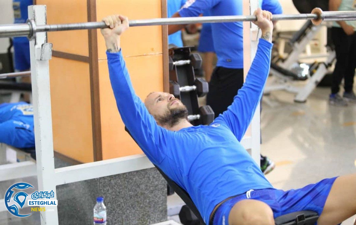 تمرین استقلال