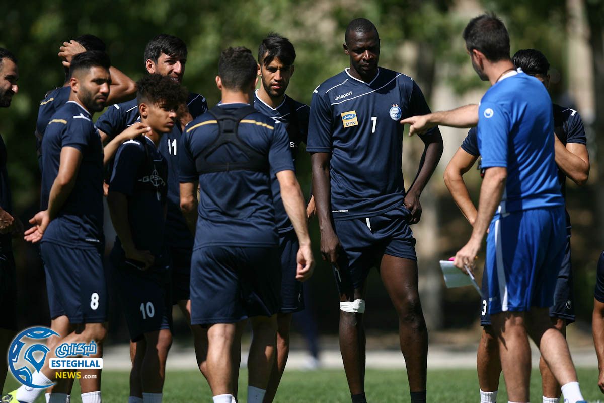 تمرین استقلال