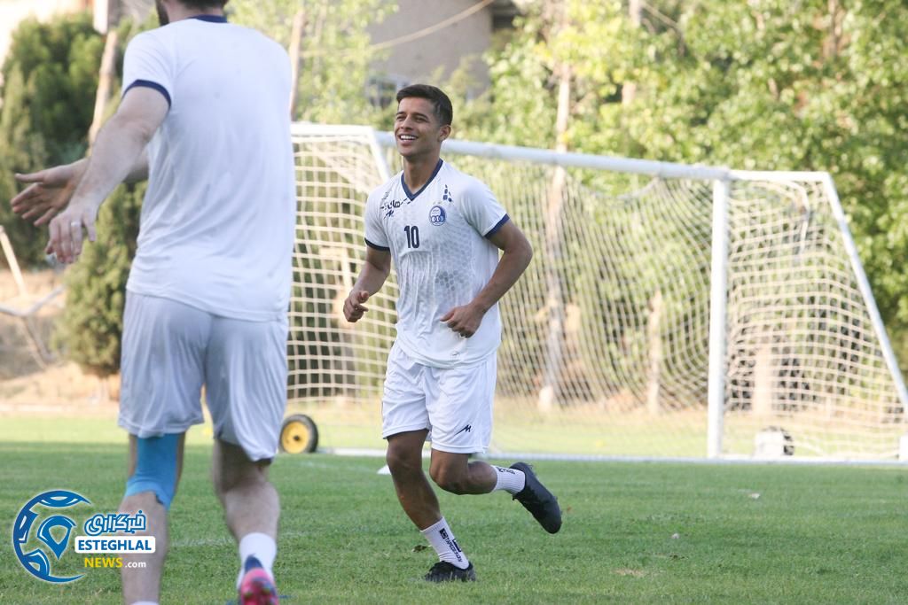 تمرین استقلال