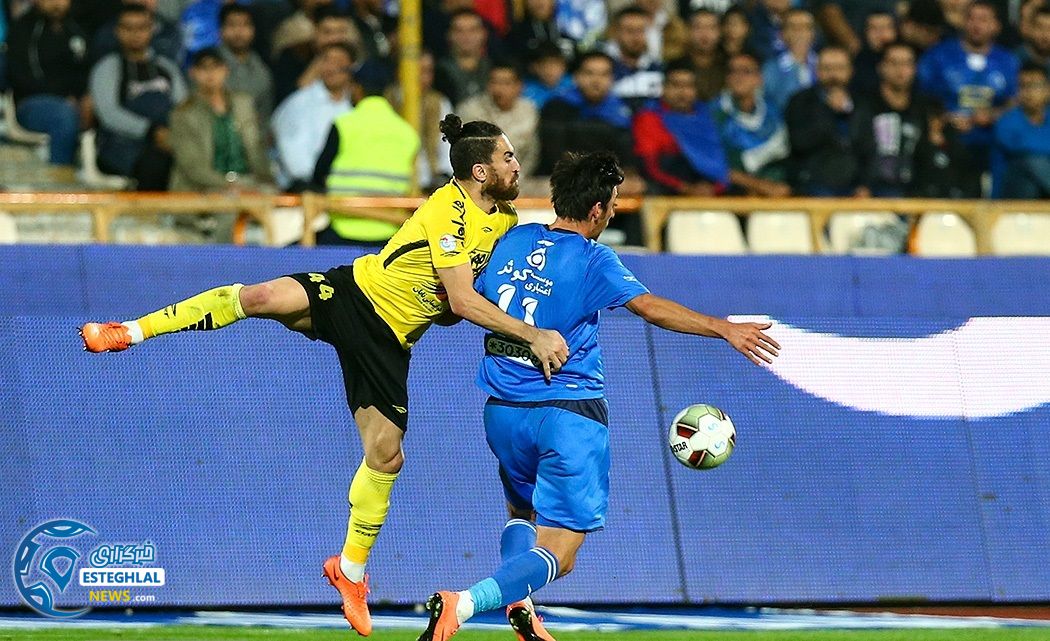 دیدار استقلال و سپاهان