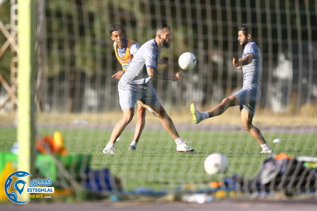 تمرین استقلال