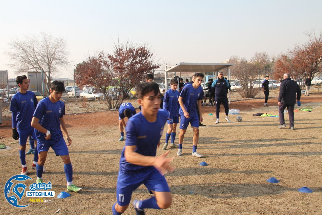 تیم نوجوانان استقلال