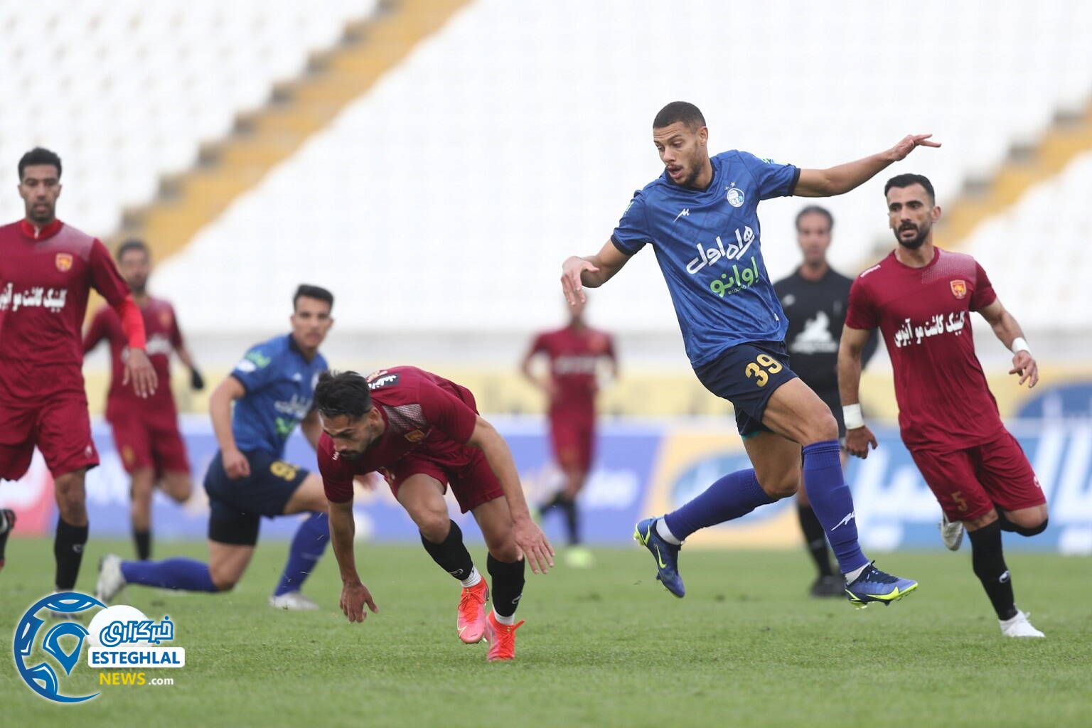 پدیده 0-3 استقلال