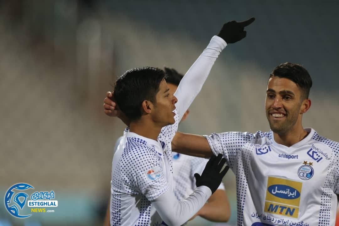 دیدار پیکان و استقلال