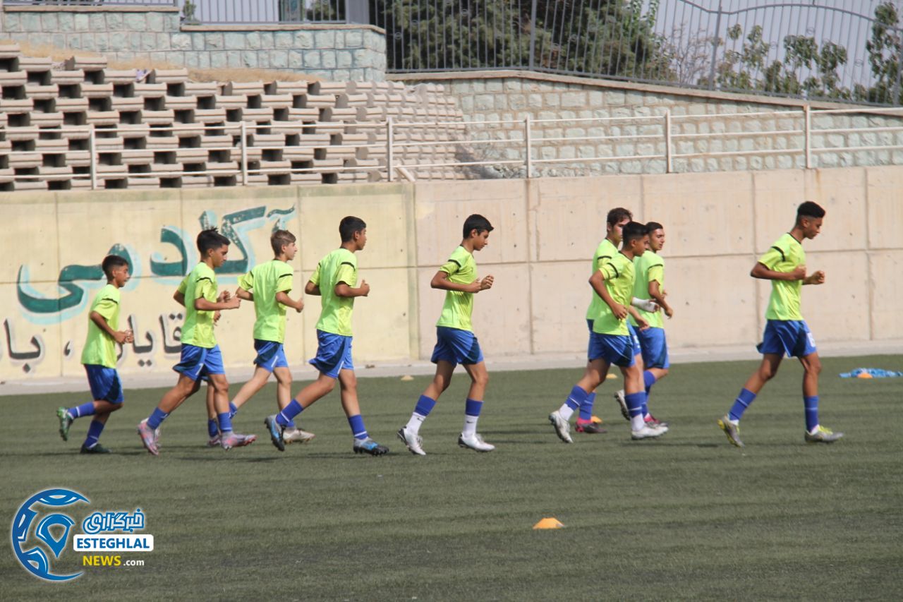 تیم نونهالان استقلال