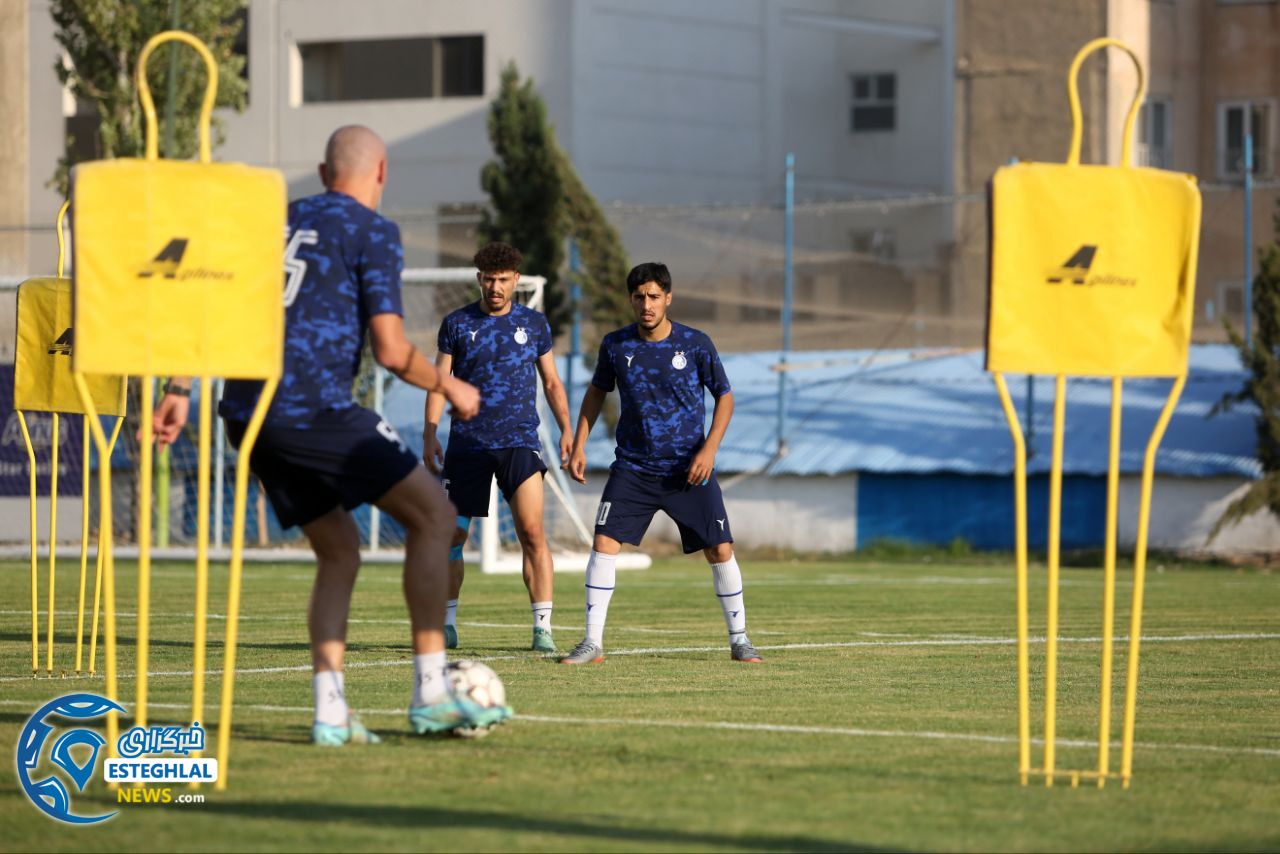 تمرین استقلال