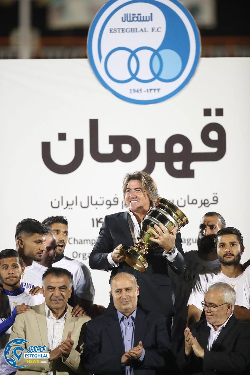 حواشی دیدار استقلال و نساجی