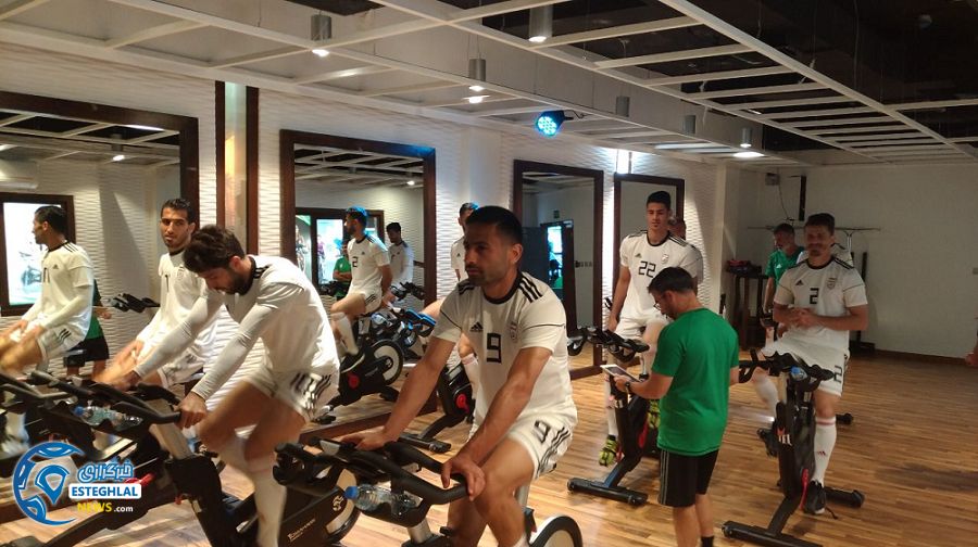 تمرین تیم ملی فوتبال در امارات پیش از دیدار با عراق