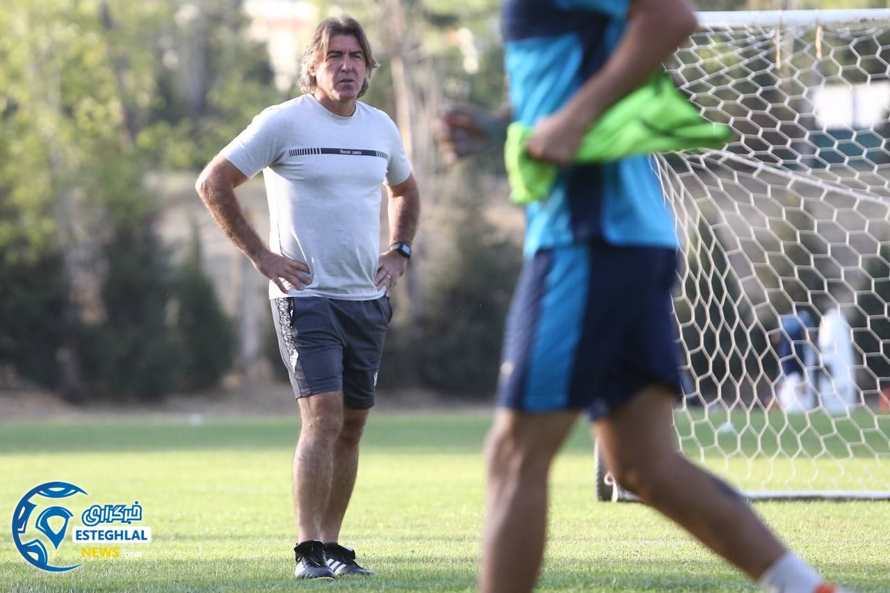 تمرین استقلال