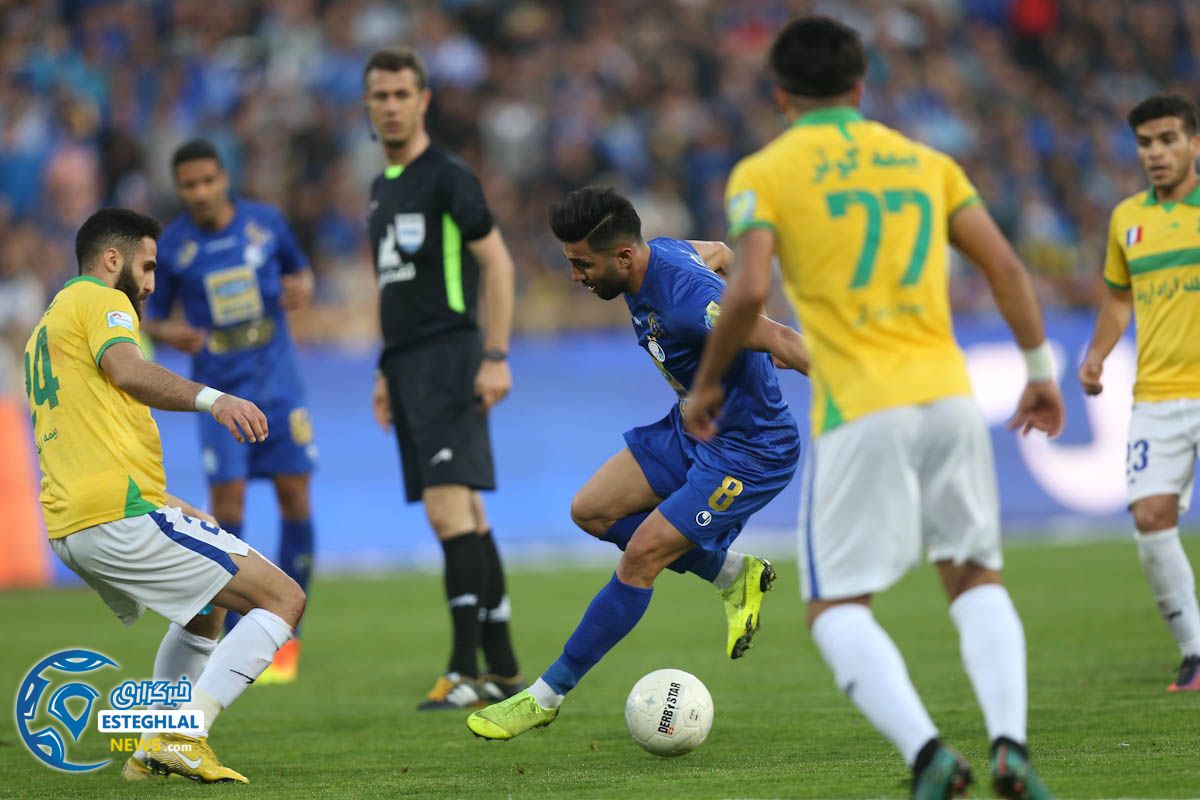 دیدار استقلال و نفت آبادان