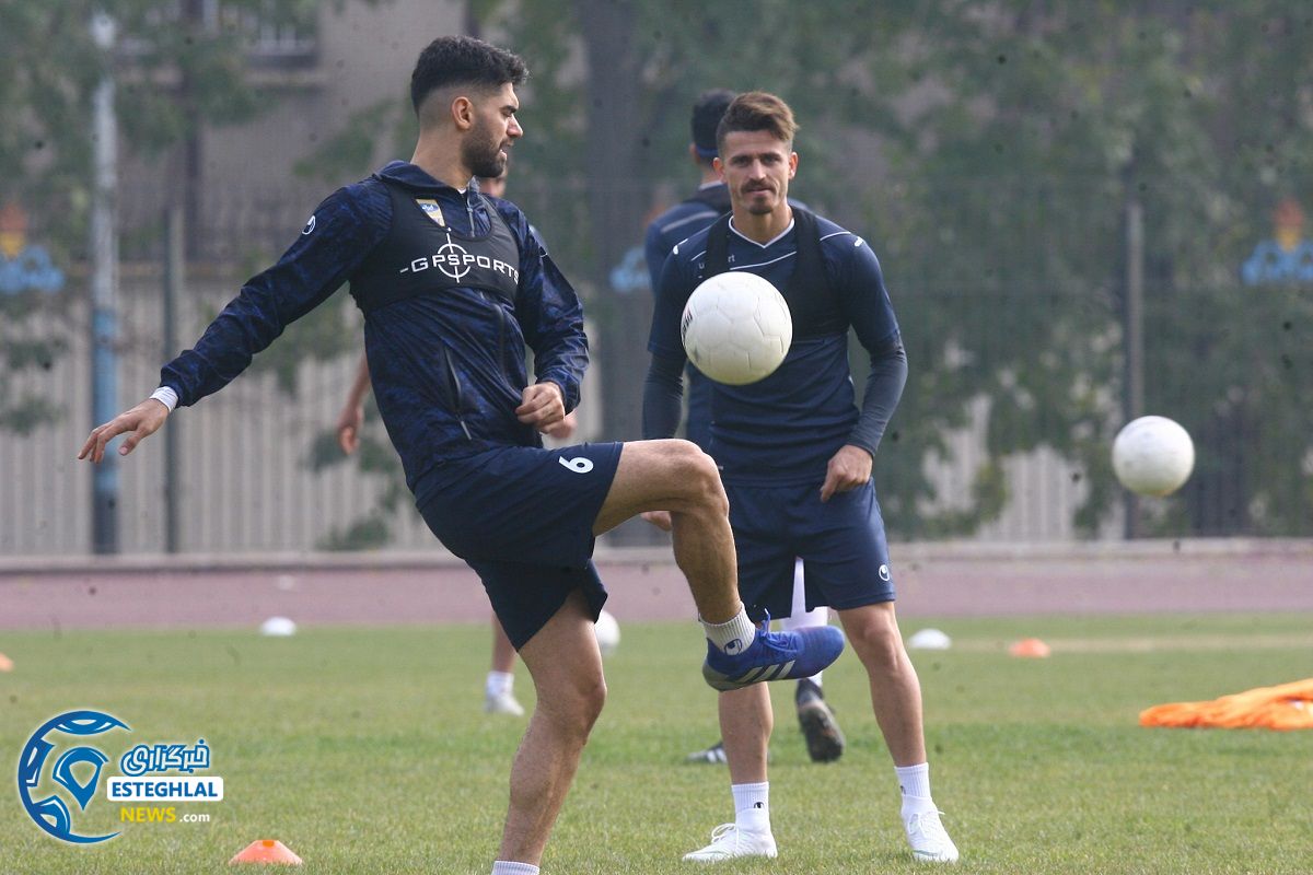 تمرین استقلال