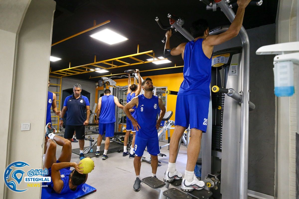 تمرین استقلال