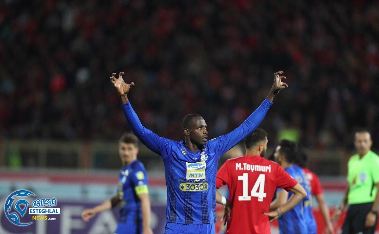 دیدار تراکتور و استقلال