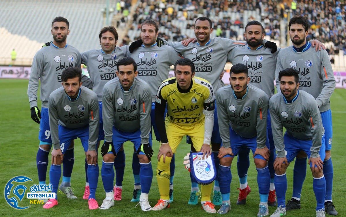 عکس تیمی استقلال مقابل پدیده