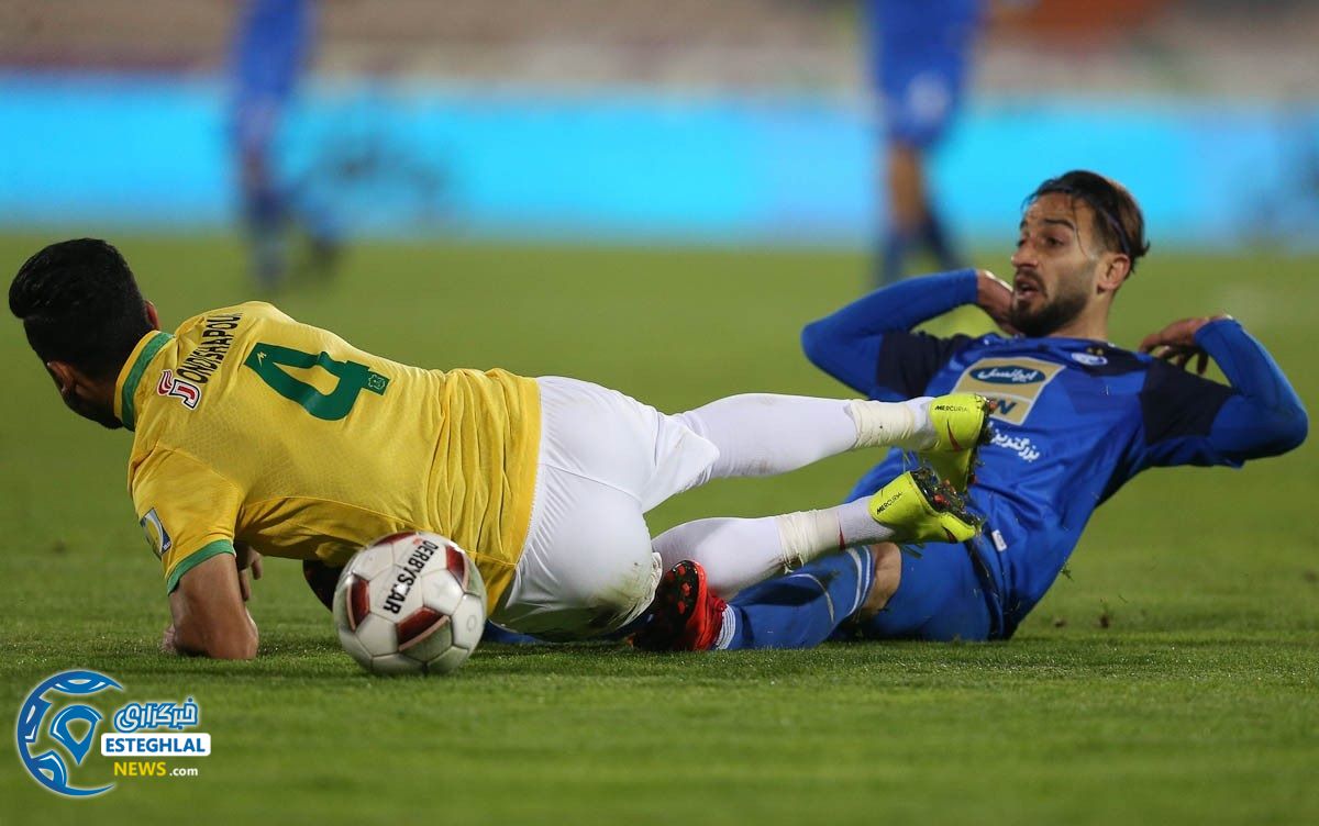 دیدار استقلال و نفت آبادان