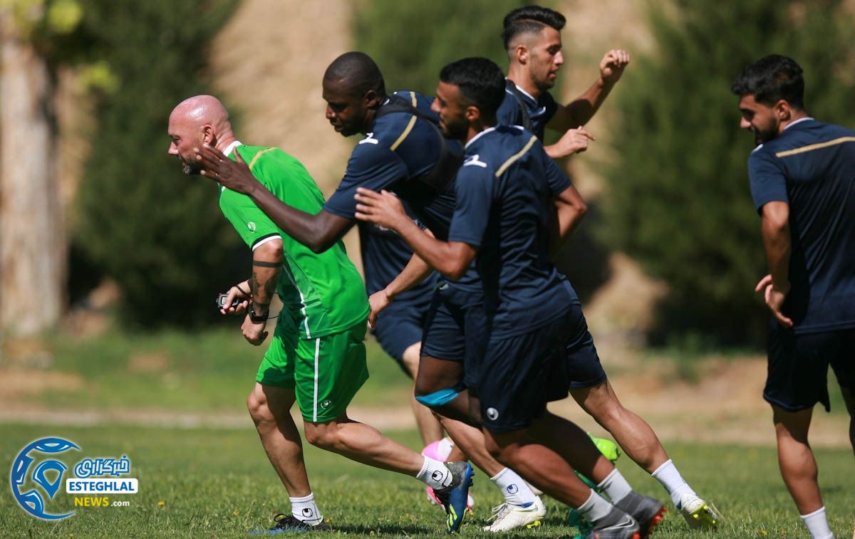 تمرین استقلال