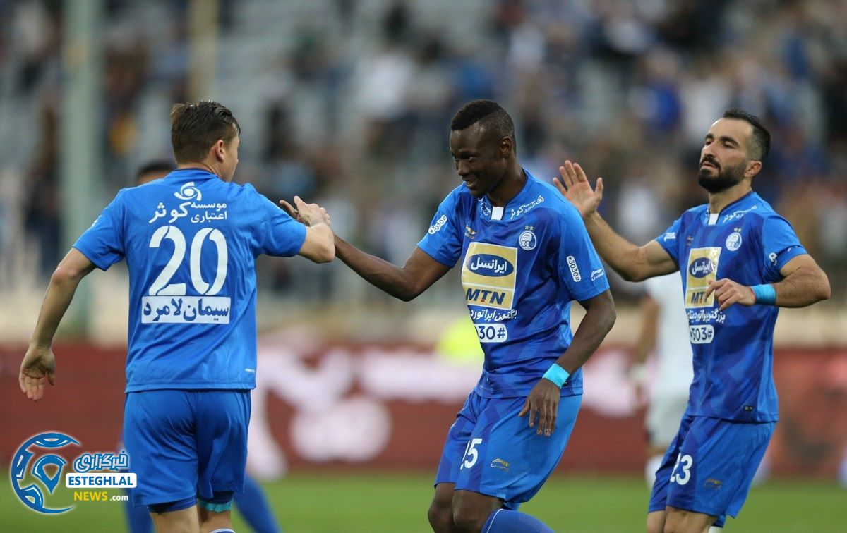 دیدار استقلال و پیکان