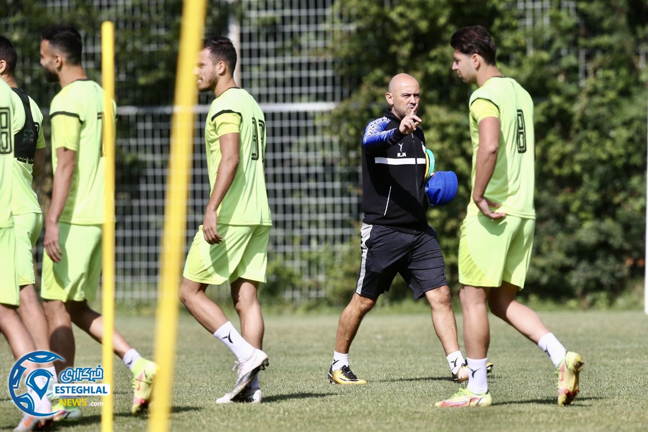 تمرین استقلال