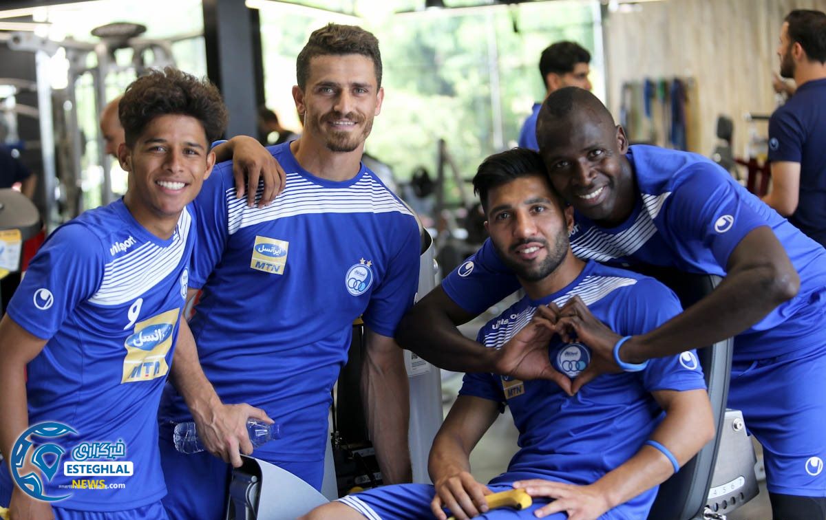 تمرین وزنه استقلال