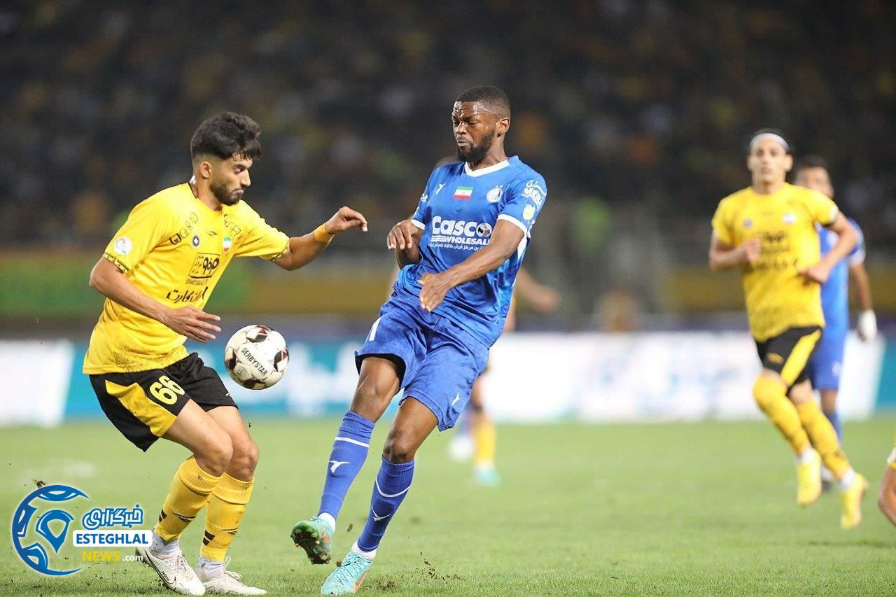 سپاهان 1-0 استقلال