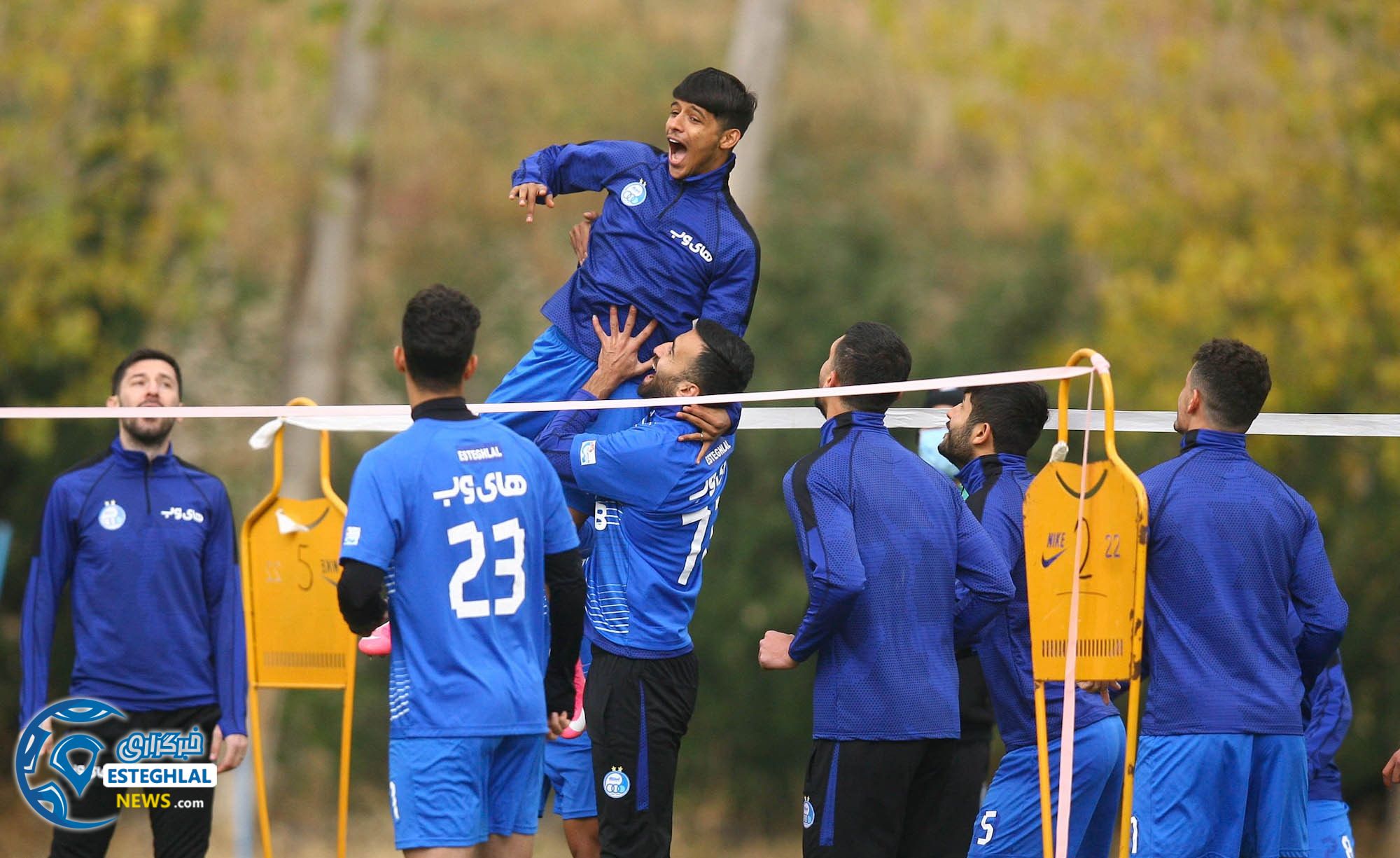 تمرین استقلال