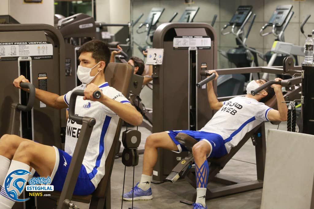 تمرین وزنه استقلال