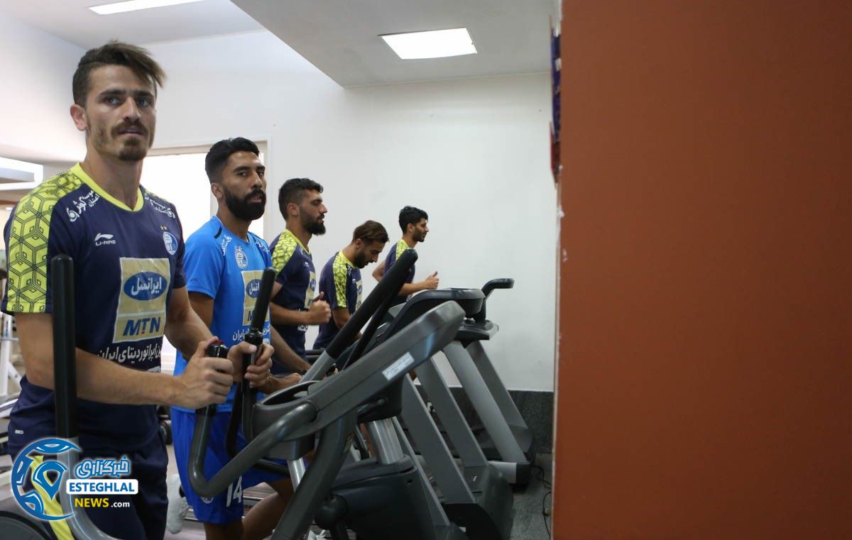 تمرین استقلال