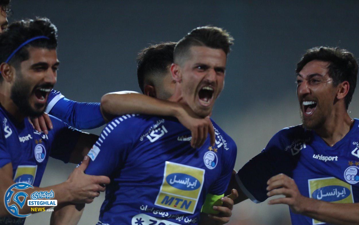 دیدار استقلال و فجر سپاسی