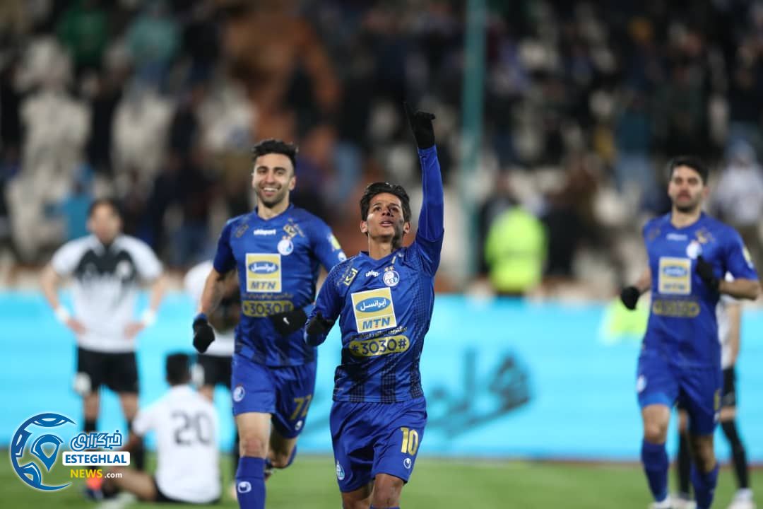 دیدار استقلال و نفت مسجدسلیمان