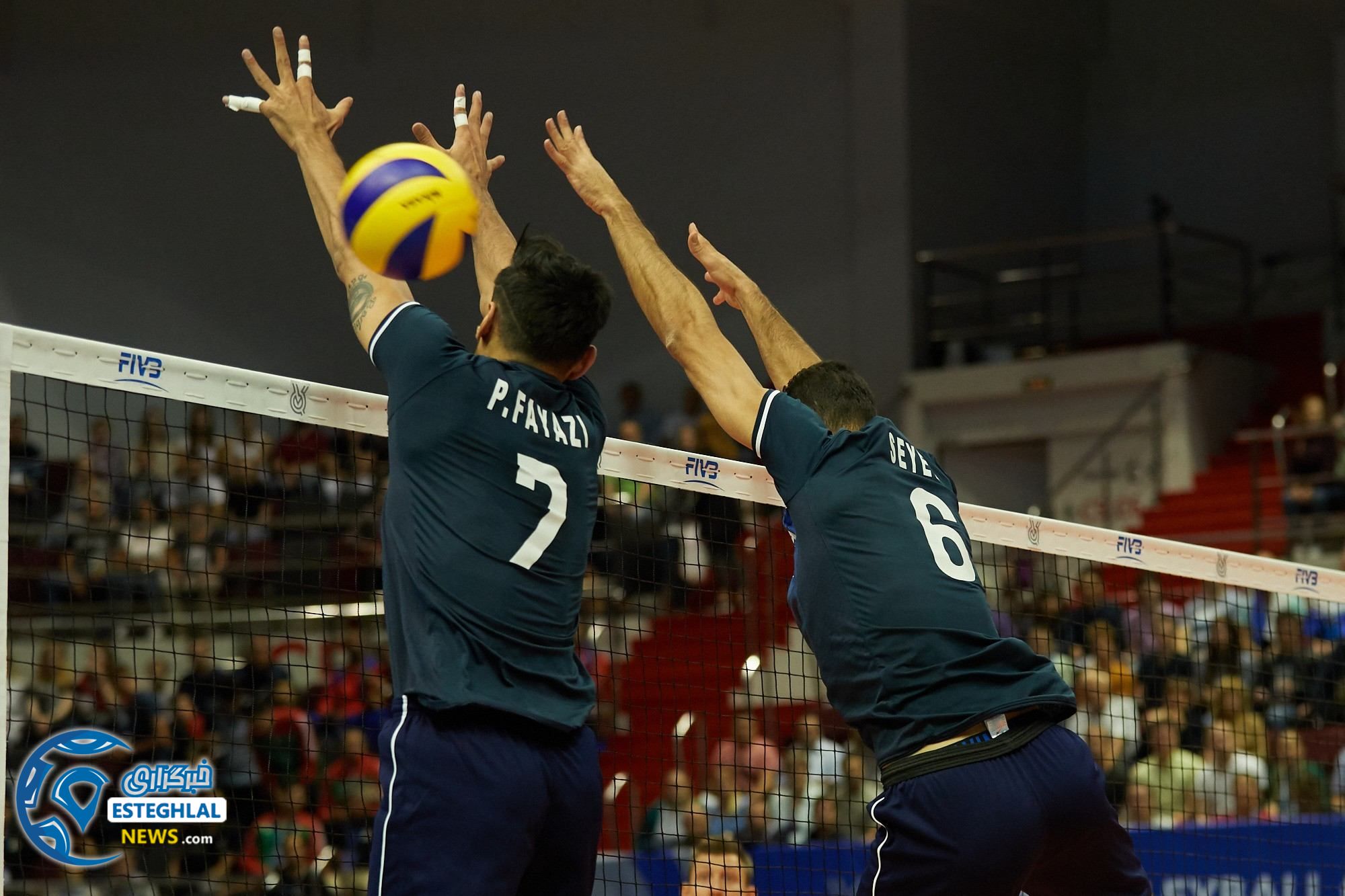 دیدار تیم های ملی والیبال روسیه و ایران