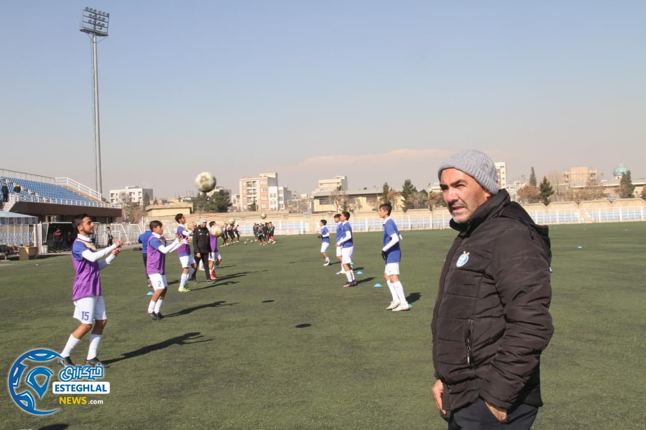 تیم نونهالان استقلال