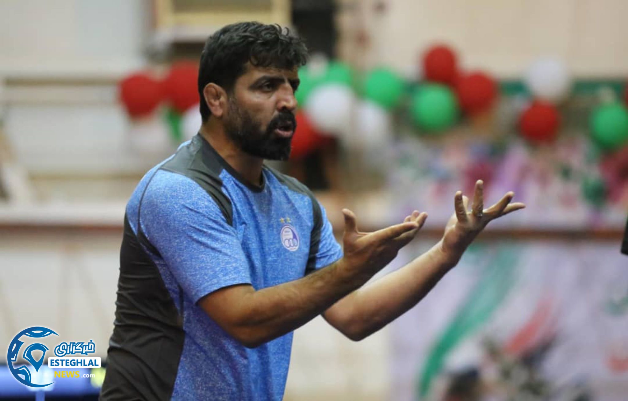 روح‌الله میکائیلی