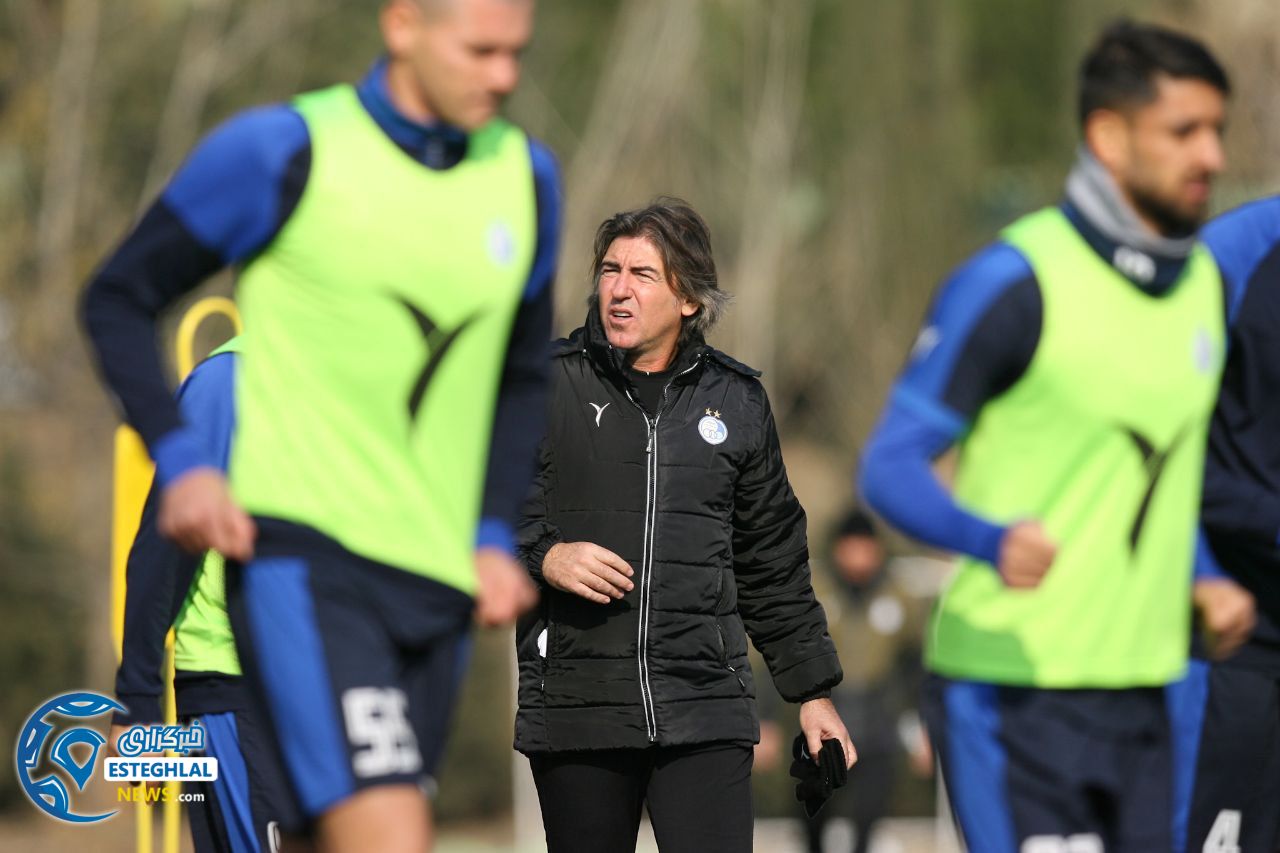 تمرین استقلال