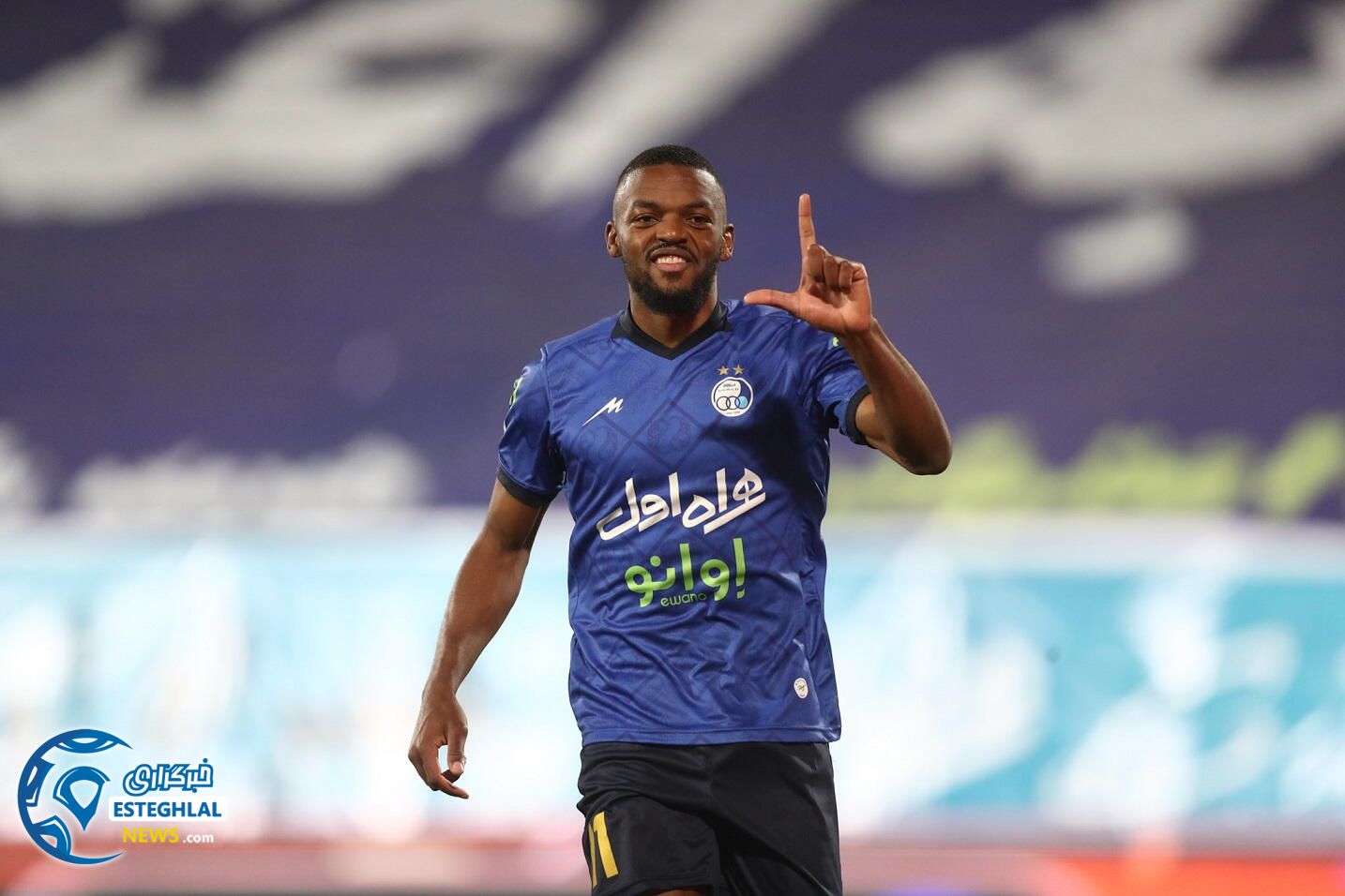 استقلال 3-2 مس رفسنجان