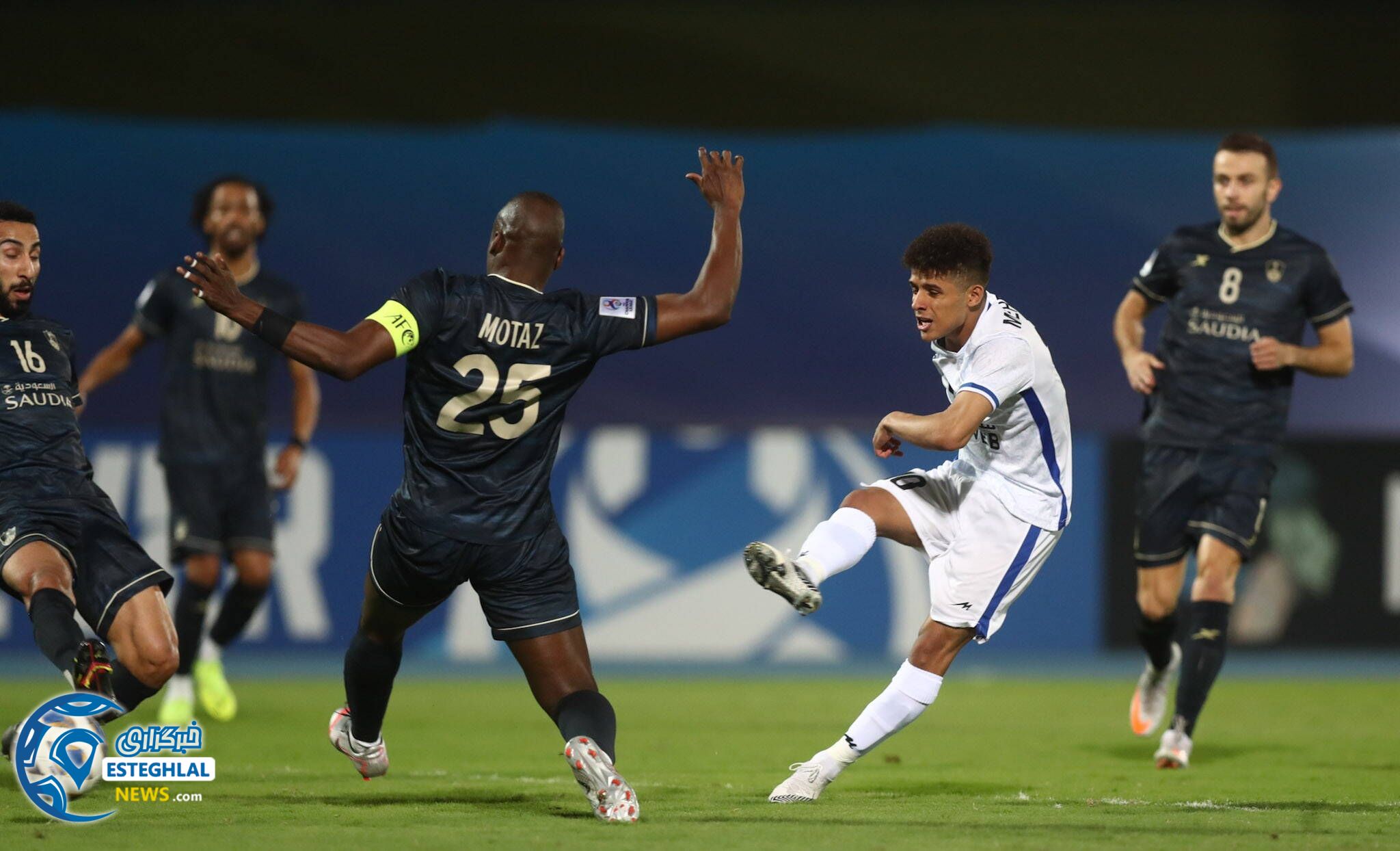 الاهلی عربستان 0-0 استقلال ایران