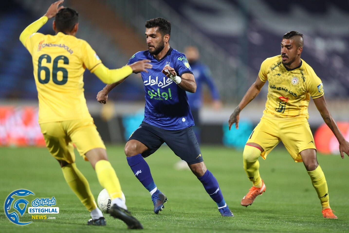 استقلال(تاج) 1-0 فجر سپاسی