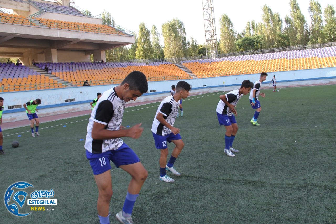 تیم نونهالان استقلال