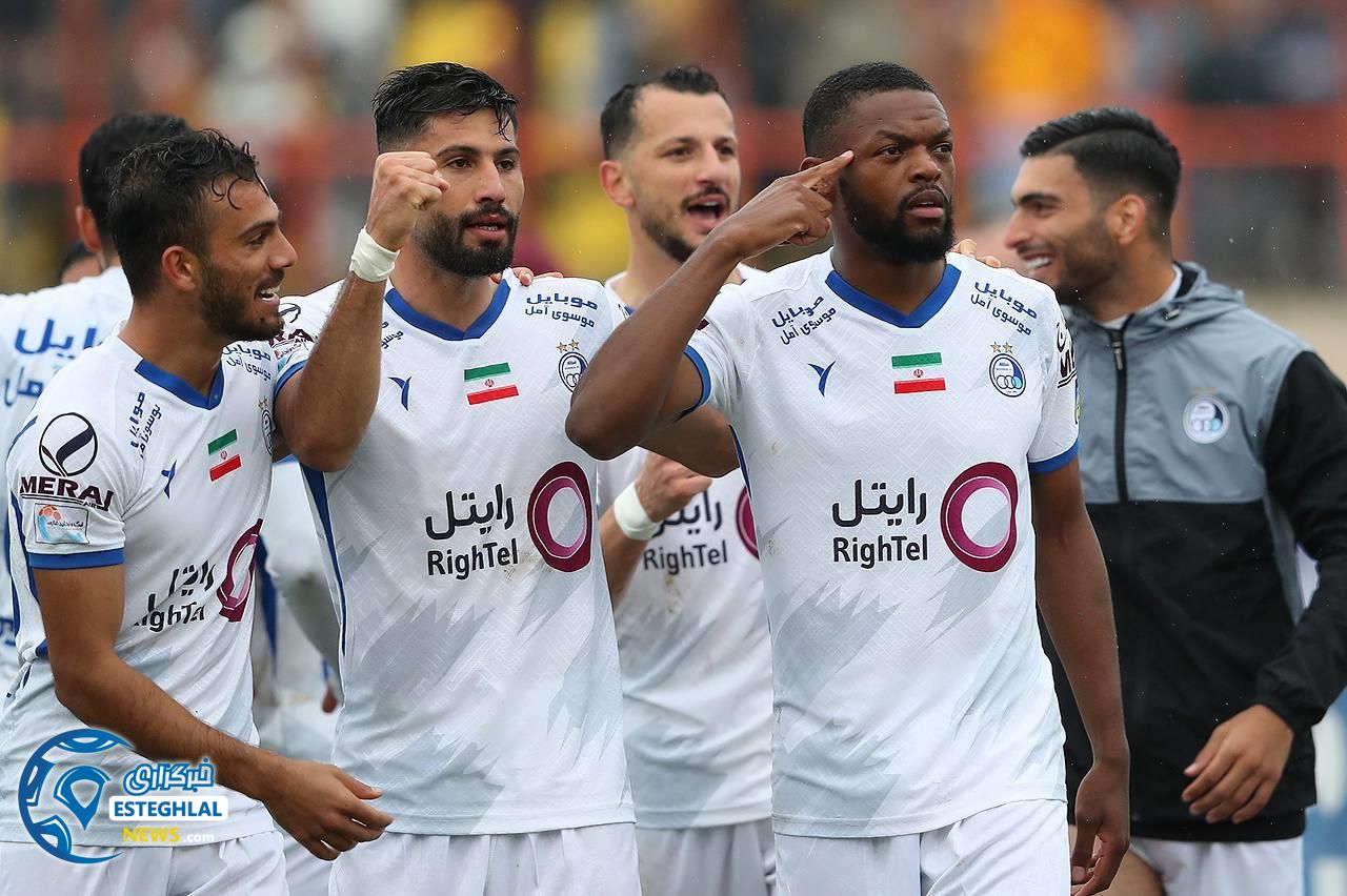 شمس آذر 2-2 استقلال