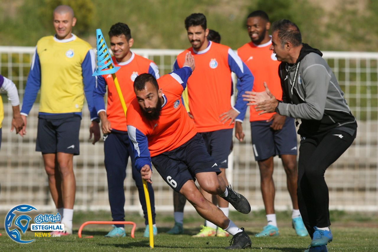 تمرین استقلال