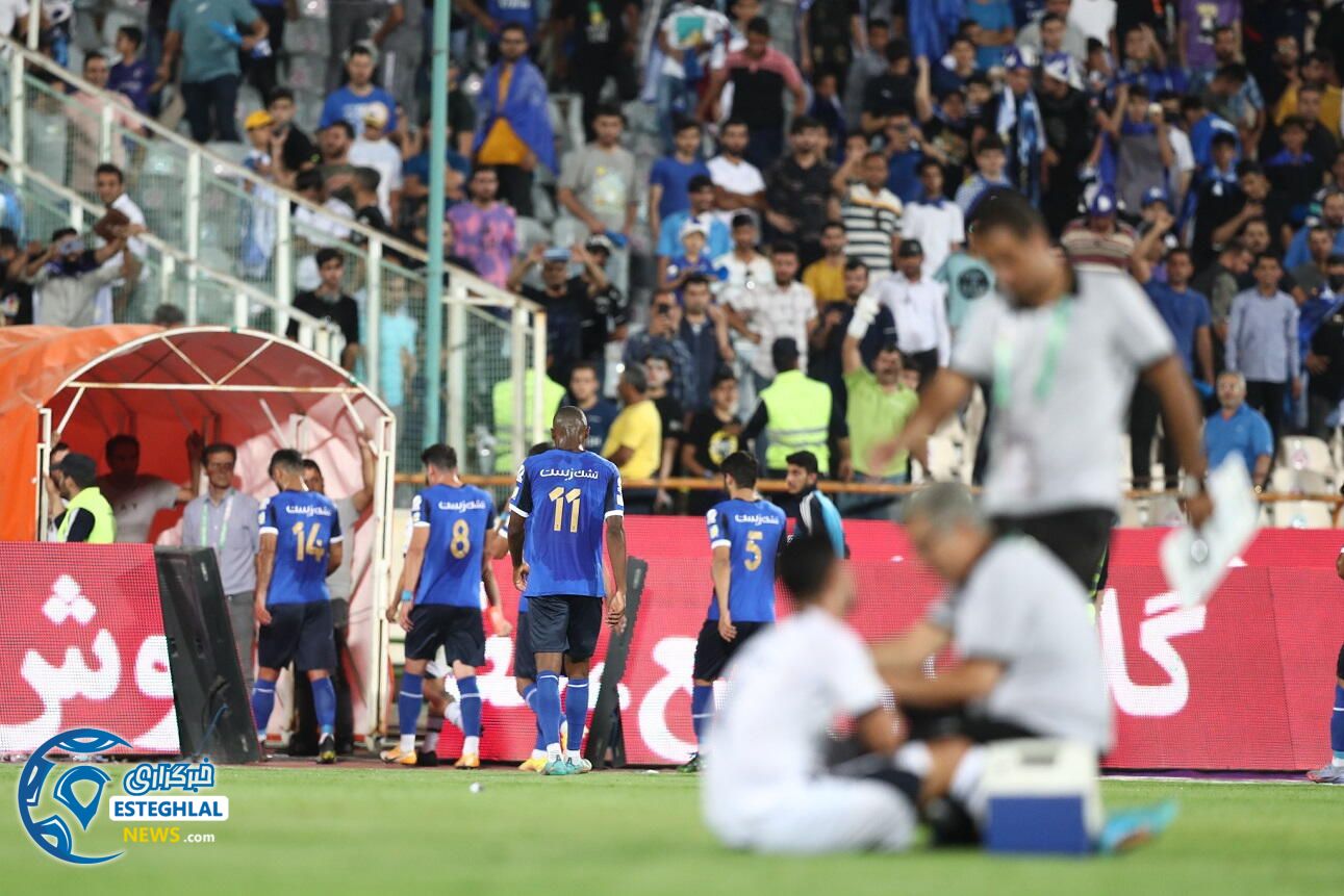 دیدار استقلال و پیکان