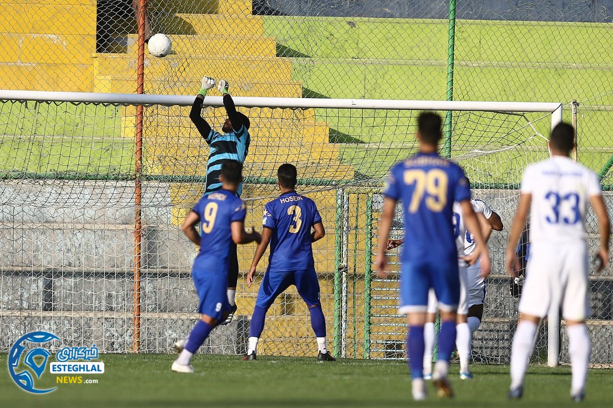 دیدار دوستانه استقلال و پیکان