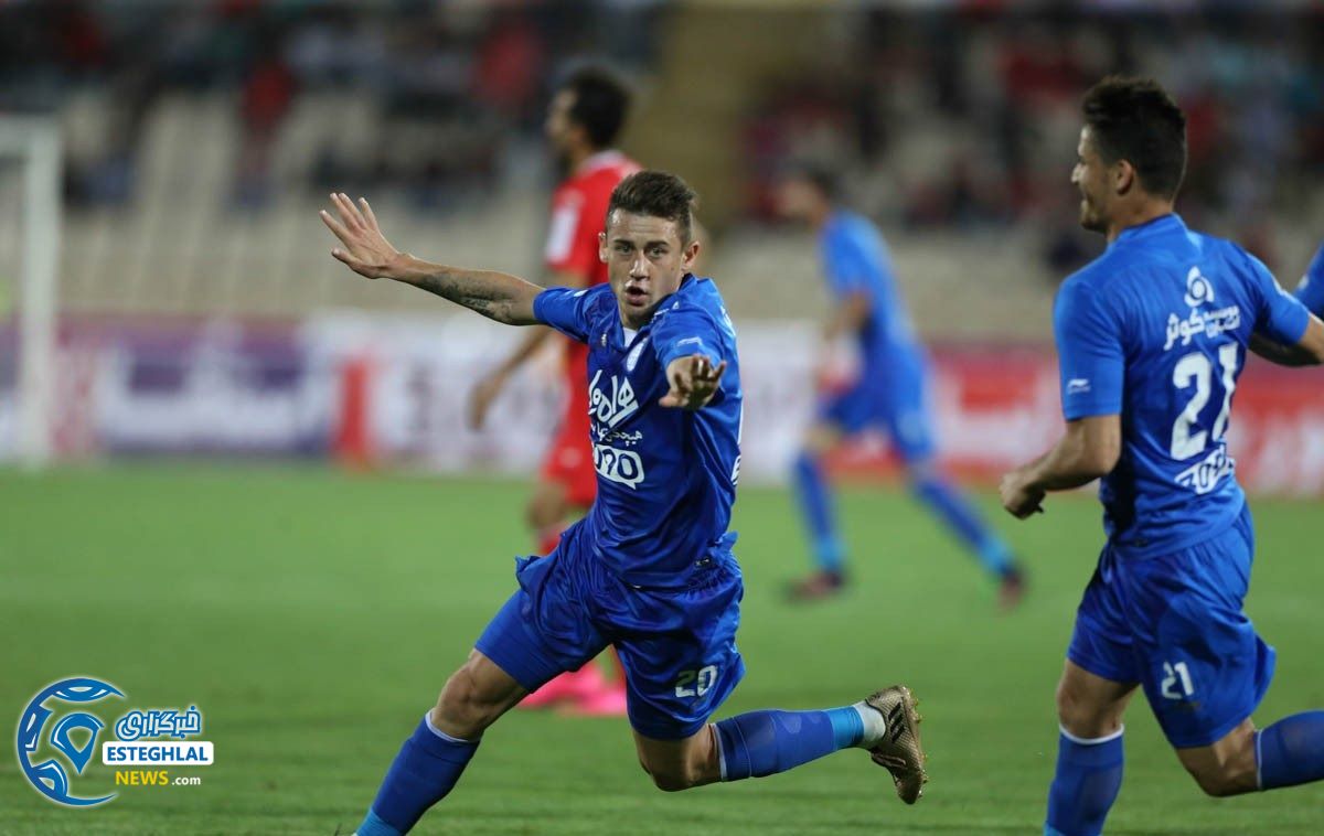 دیدار استقلال و تراکتورسازی