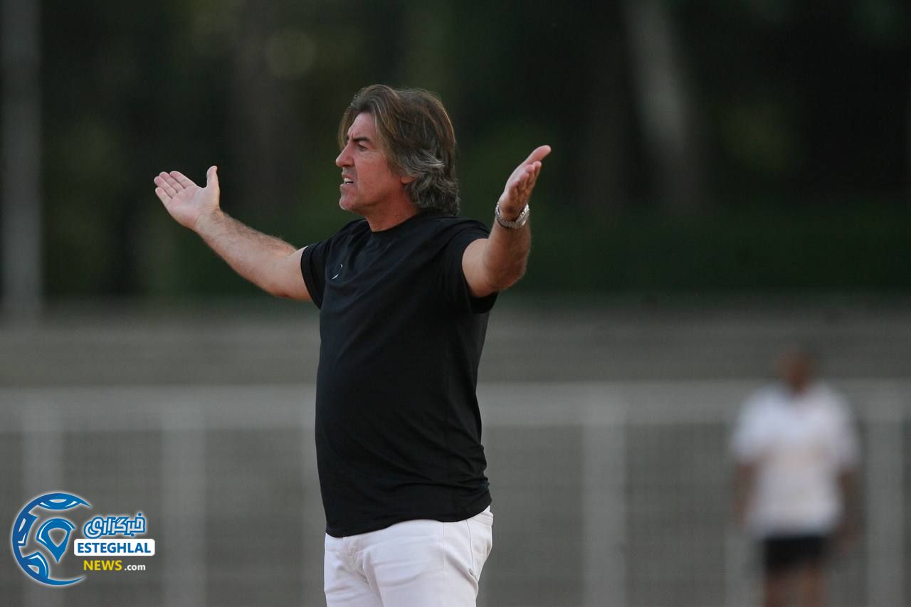 دیدار دوستانه استقلال و تیم ملی دانشجوبان