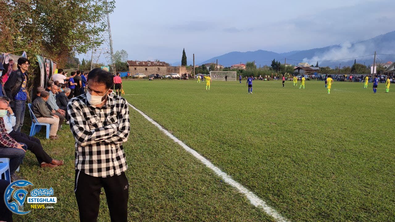 پیشکسوتان استقلال 8-2 پیشکسوتان  قاسم آباد