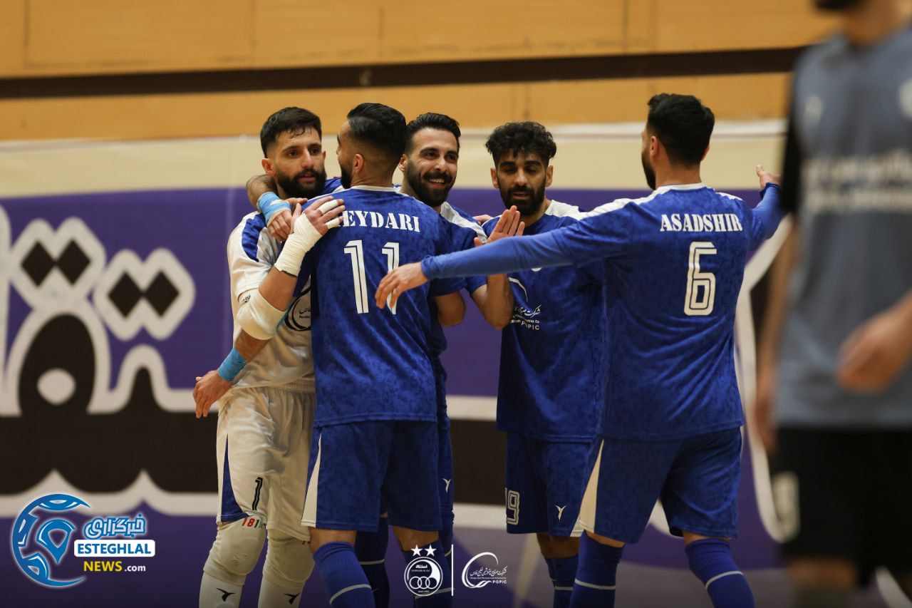 تیم فوتسال آقایان استقلال