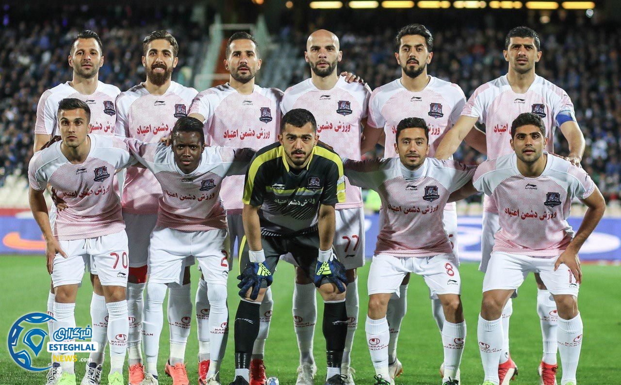 دیدار استقلال و نساجی